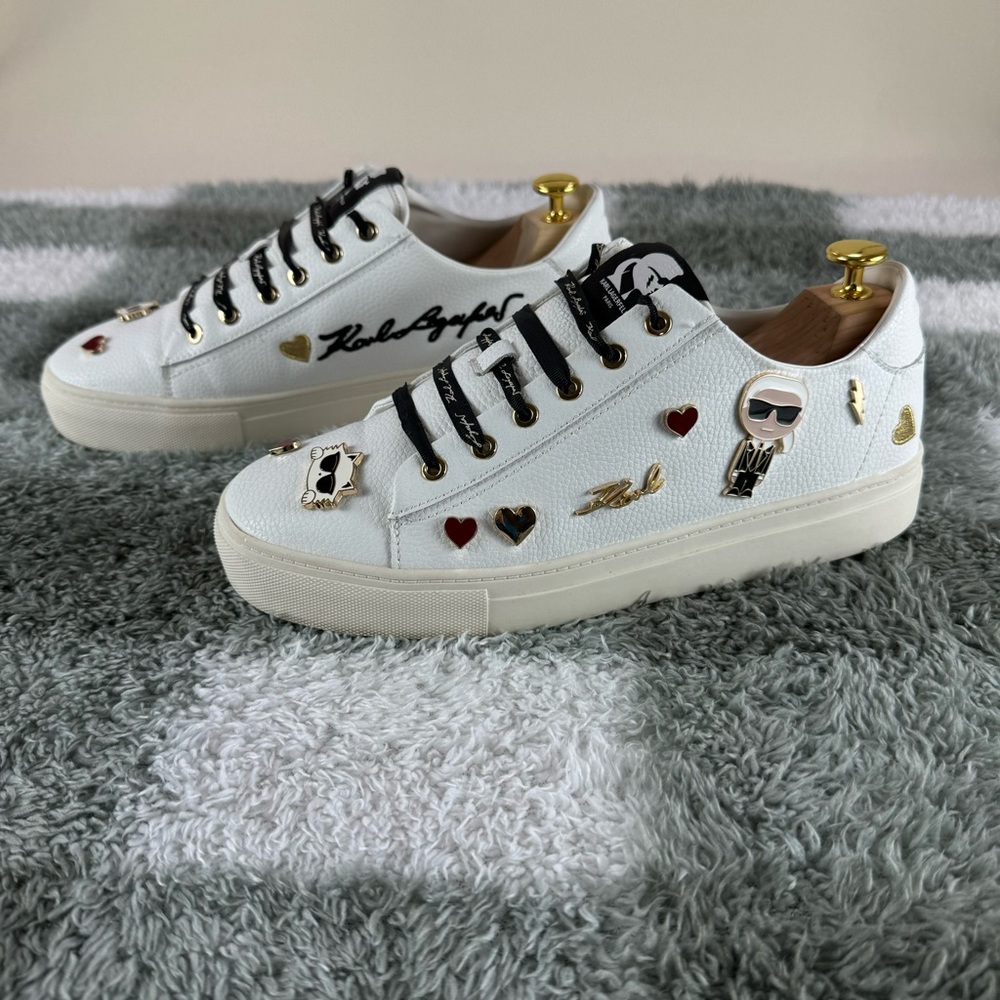 Karl lagerfeld Paris cate pins lace up women’s white leather sneaker size 10